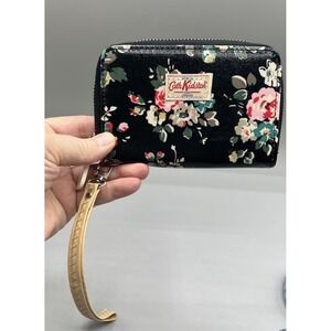 Cath Kidston Black Floral Zippered Wallet Wristlet EUC